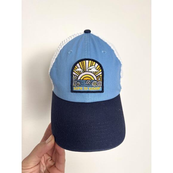 Life is Good Hat Cap Trucker Snap Back Blue Mesh Patch Sun Daisy Graphic - Picture 1 of 5